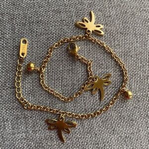 Gold Tone Dragonfly Charm Bracelet / Anklet Stainless Steel Adjustable 8–9”